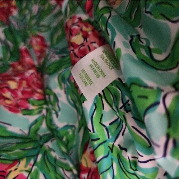 LILLY PULITZER LAUREN DOWN PUFFER SIZE SMALL - Picture 7 of 7